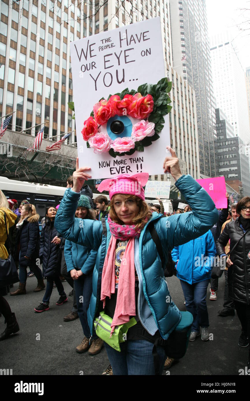 Tens of Thousands Attend Women’s March In New York Stock Photo - Alamy
