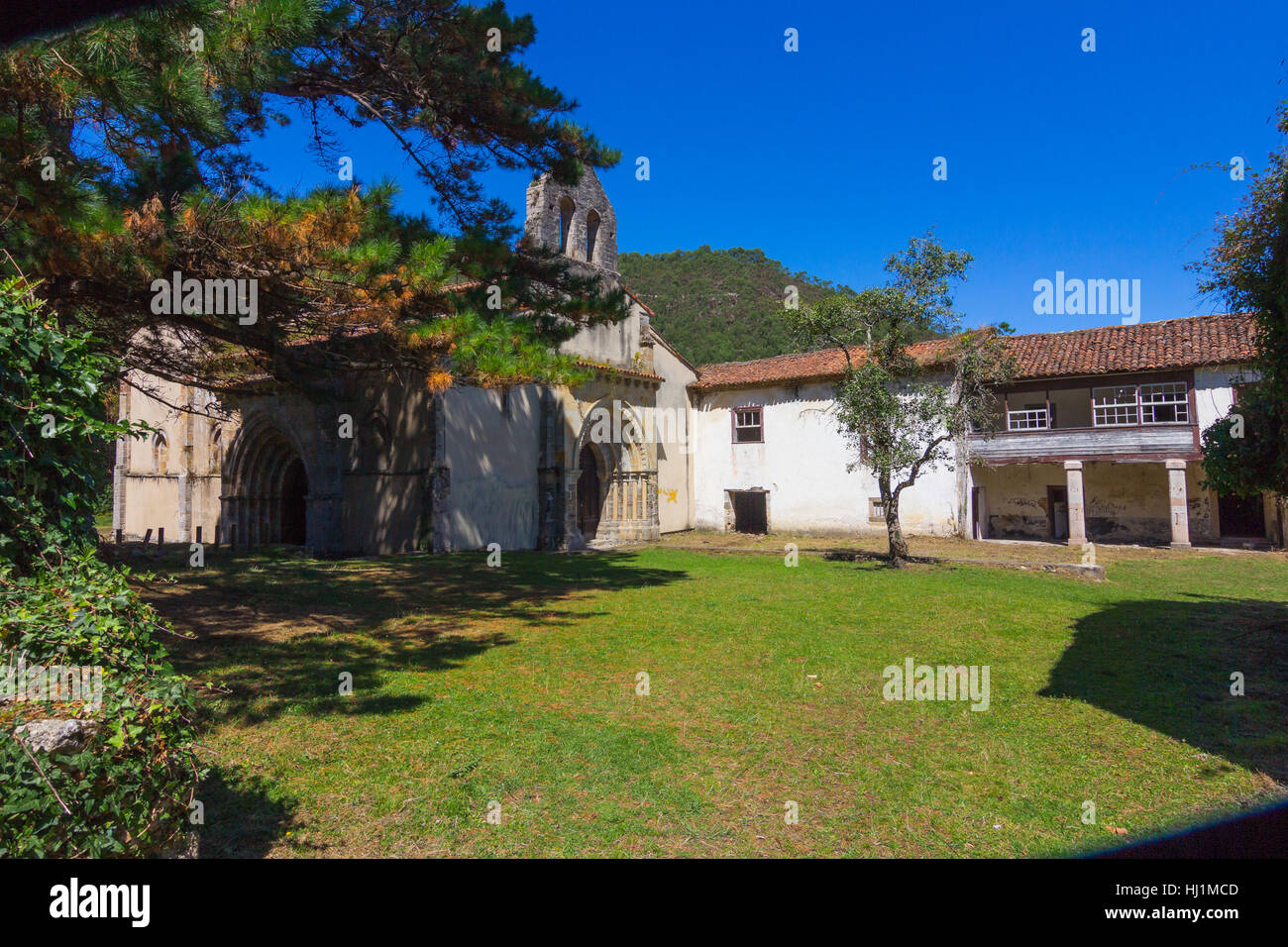 Abandoned village (San Antolin Bedon) Spain Stock Photo