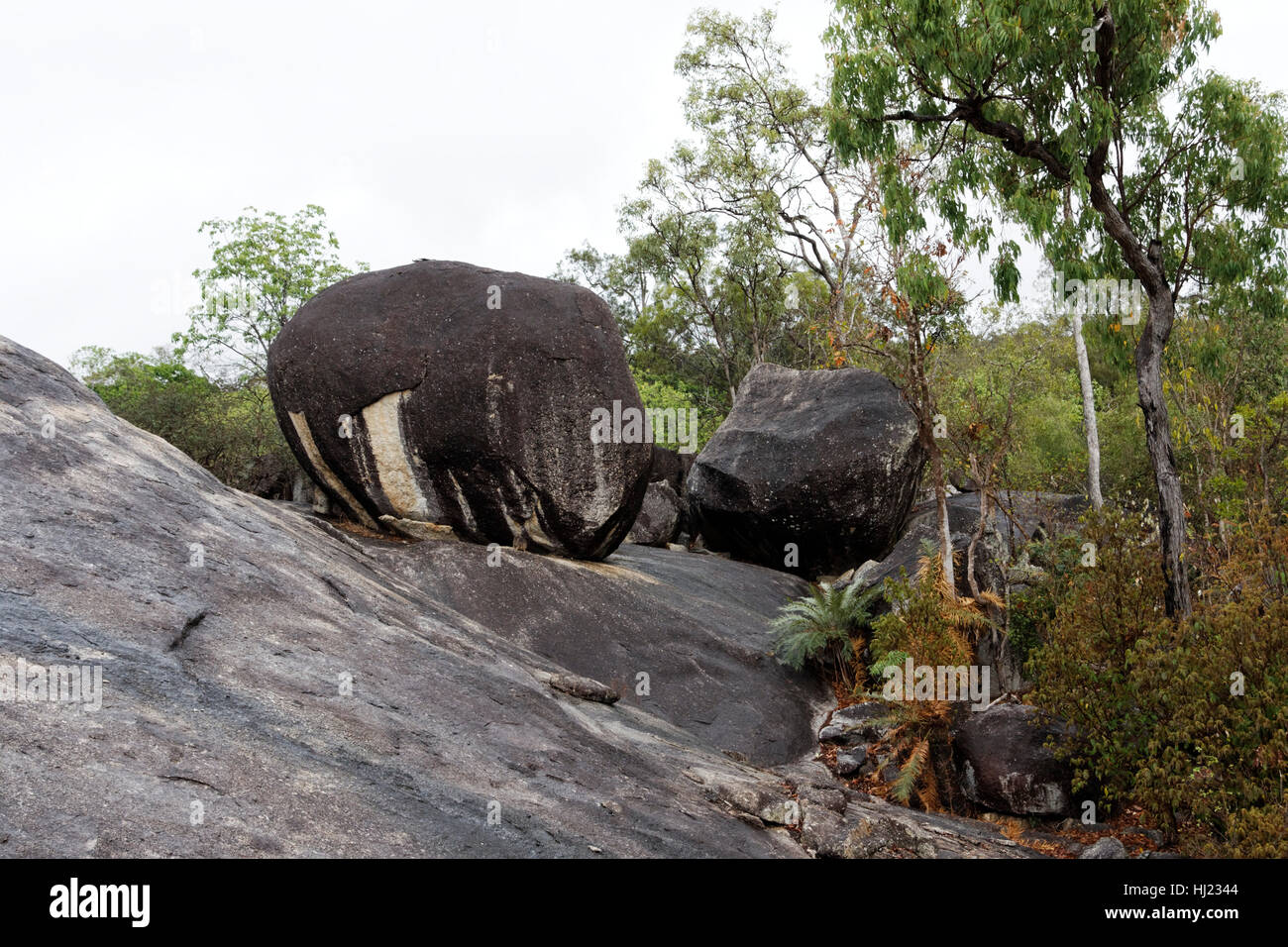rock, australia, granite, big, large, enormous, extreme, powerful ...