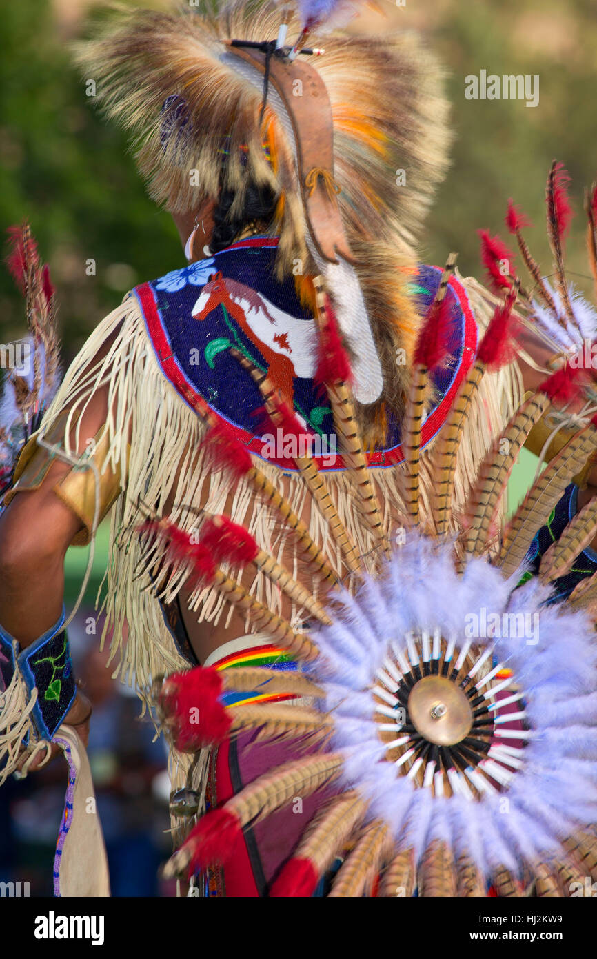 Man in regalia, Pi-Ume-Sha Treaty Days, Warm Springs Indian Reservation ...
