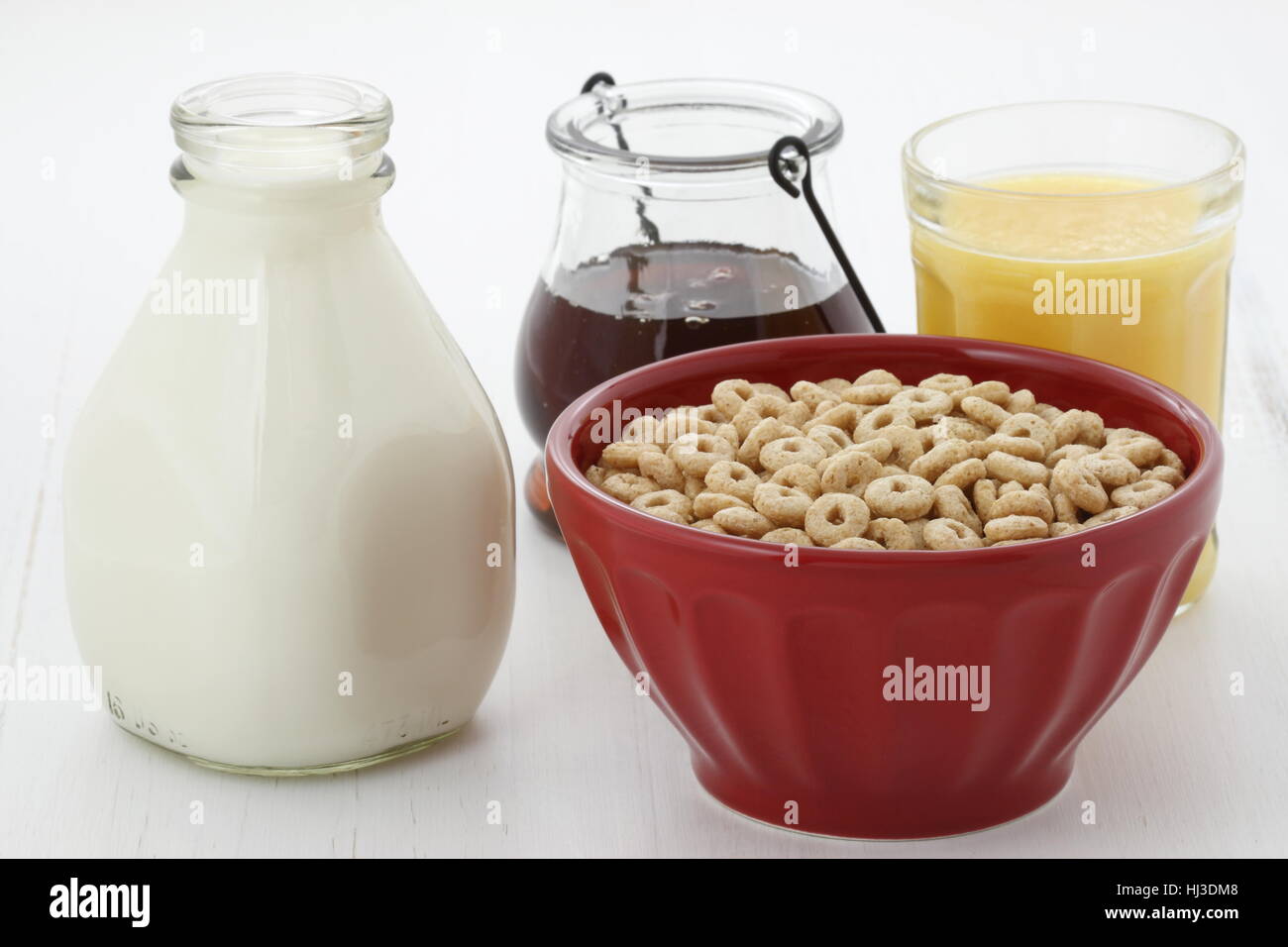 Delicious and nutritious lightly toasted honey, nuts and oats cereal