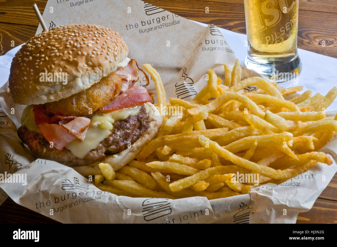 Burger jont hi-res stock photography and images - Alamy