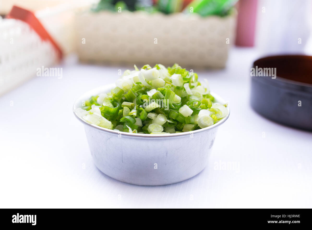 Scallion Tree Scallion or onion tree shredded on aluminum silve cup Stock Photo - Alamy