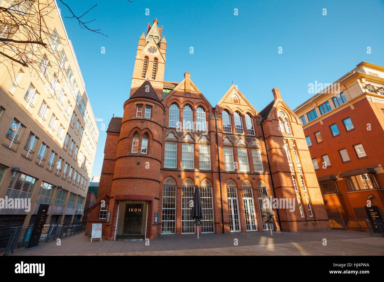 The IKON Gallery Oozells Square Brindleyplace Birmingham UK Stock the-ikon-gallery-oozells-square-brindleyplace-birmingham-uk-stock