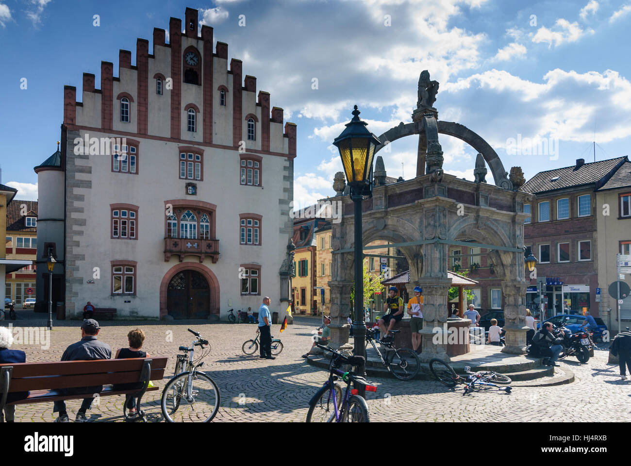 Hammelburg: Market square with town hall and market fountain, Unterfranken, Lower Franconia, Bayern, Bavaria, Germany Stock Photo