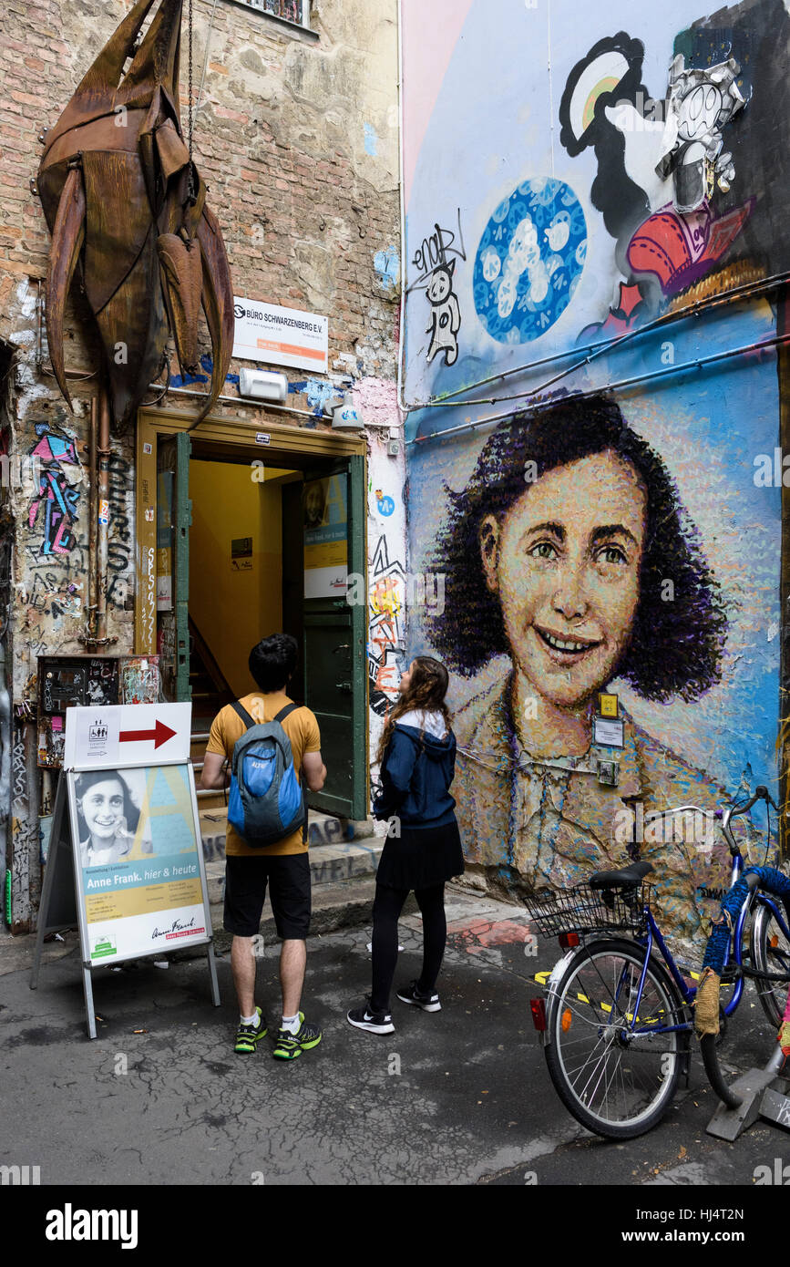 Berlin. Germany. Entrance to the Anne Frank Zentrum in the courtyard of Haus Schwarzenberg on Rosenthaler Straße, Hackescher Markt. Stock Photo