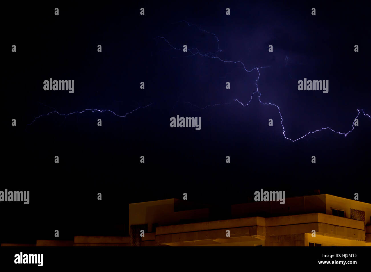 flashes in the night sky Stock Photo Alamy