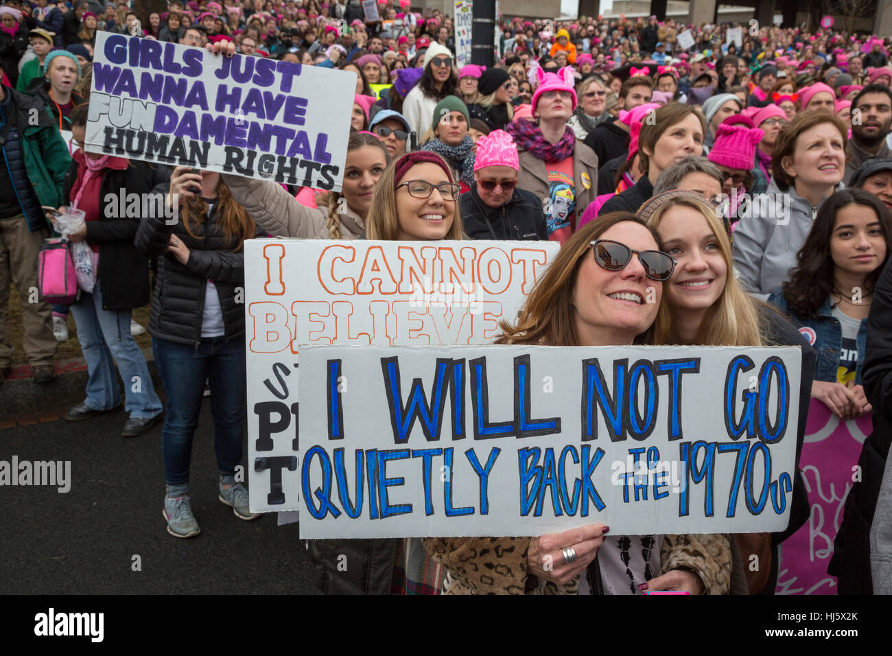 Washington, DC USA - 21 January 2017 - The Women's March on Washington drew an estimated half million to the nation's capitol to protest President Donald Trump. It was a far larger crowd than had witnessed his inauguration the previous day. Credit: Jim West/Alamy Live News Stock Photo