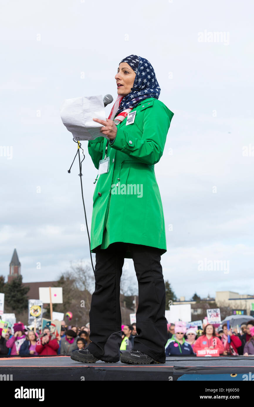 Seattle, United States. 21st Jan, 2017. Seattle, Washington: Aneelah Afzali speaks at the pre-march rally at Judkins Park. Over 100,000 supporters attended the Womxn's March on Seattle on January 21, 2017 in solidarity with the national Women's March on Washington, DC The mission of the silent march is to bring diverse women together for collective action. Credit: Paul Gordon/Alamy Live News Stock Photo
