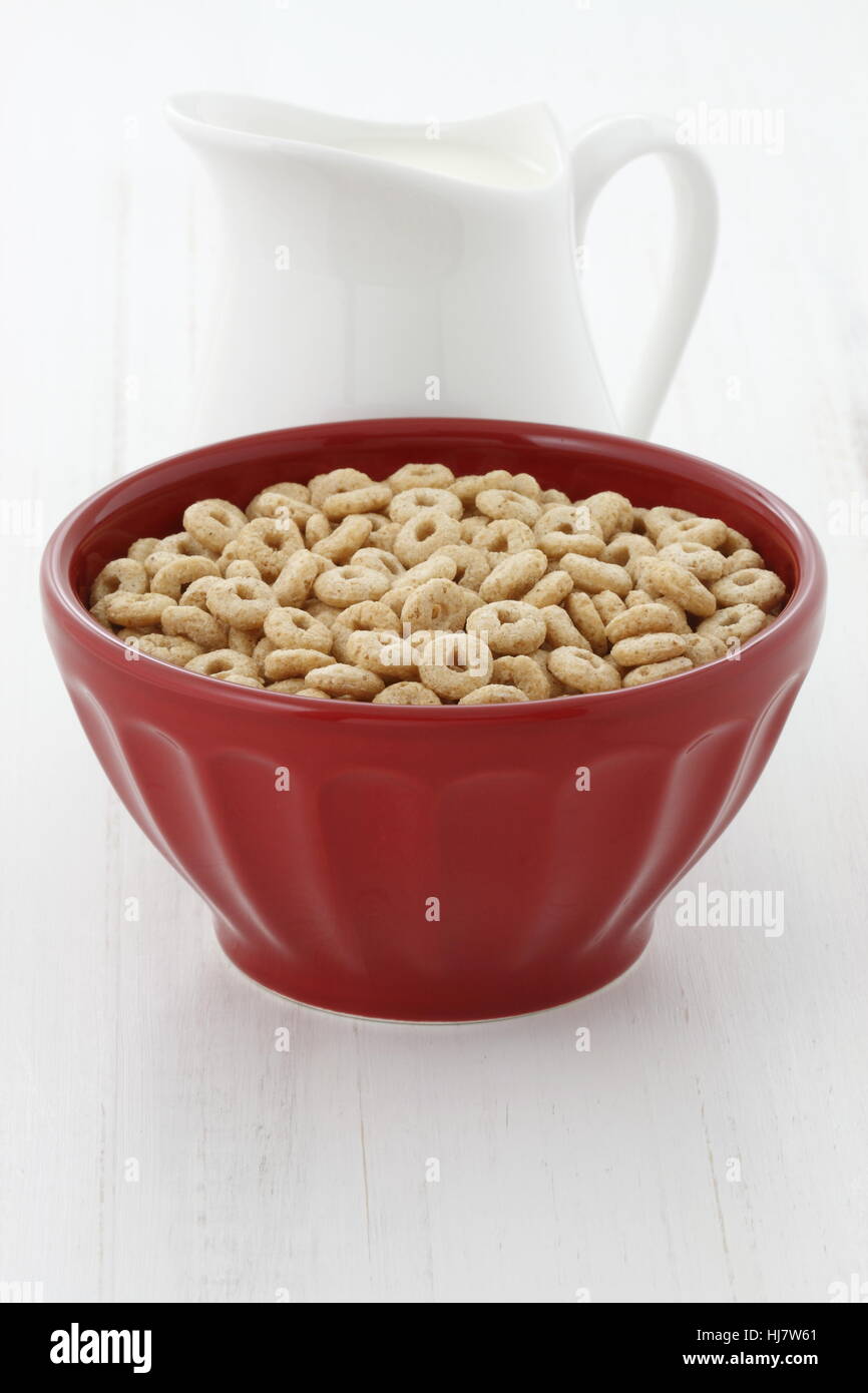 Delicious and nutritious lightly toasted honey, nuts and oats cereal