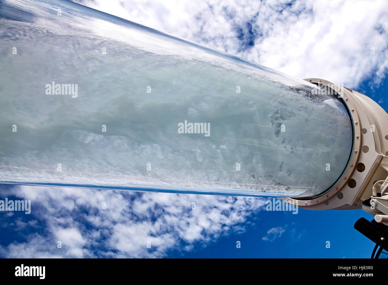 Water rushing through pipe hires stock photography and images Alamy