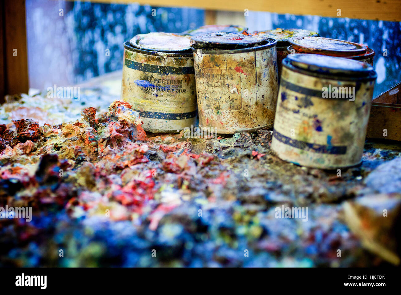 Artist paint pallet Stock Photo Alamy