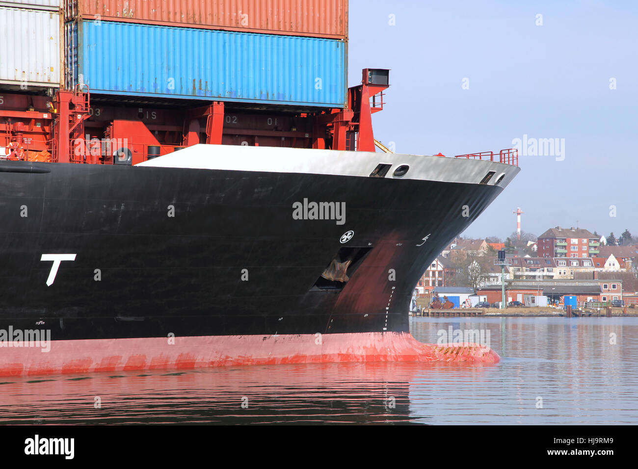 bug a container ship Stock Photo - Alamy