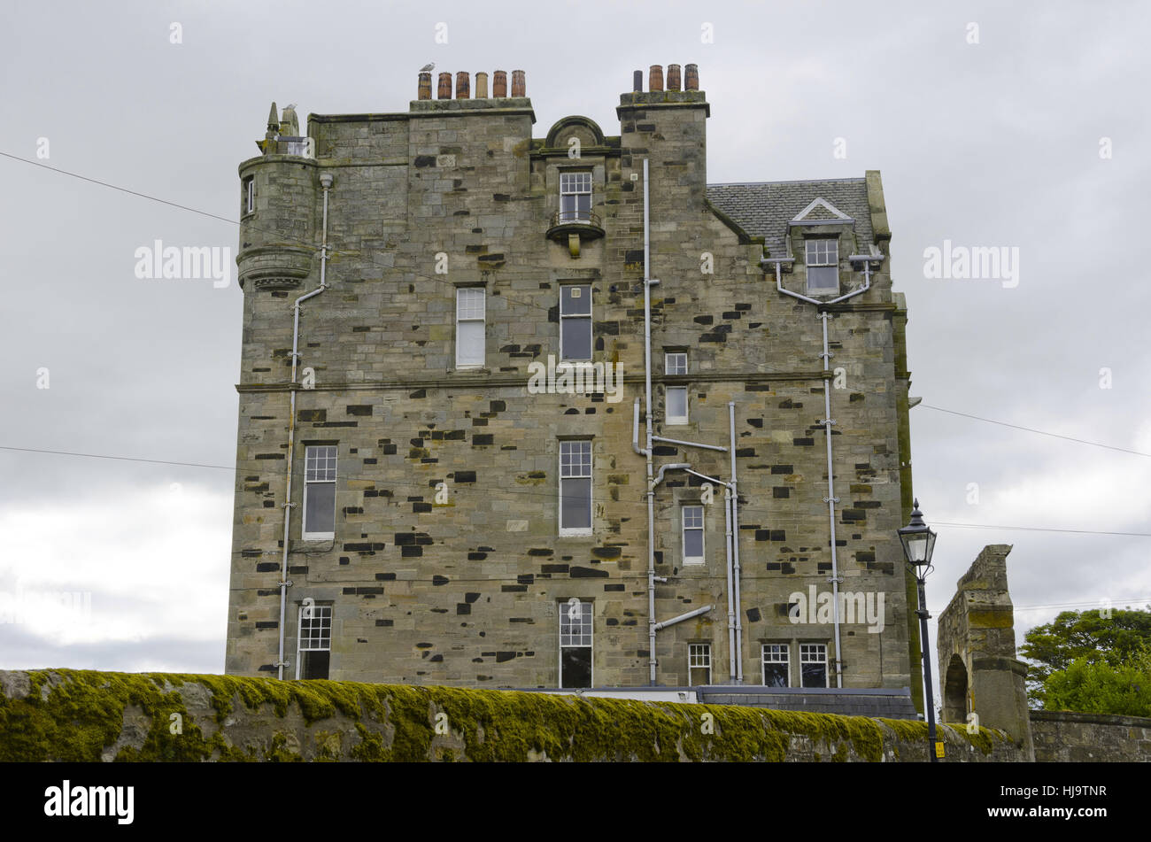 house, building, home, dwelling house, residential building, tube, scotland, Stock Photo
