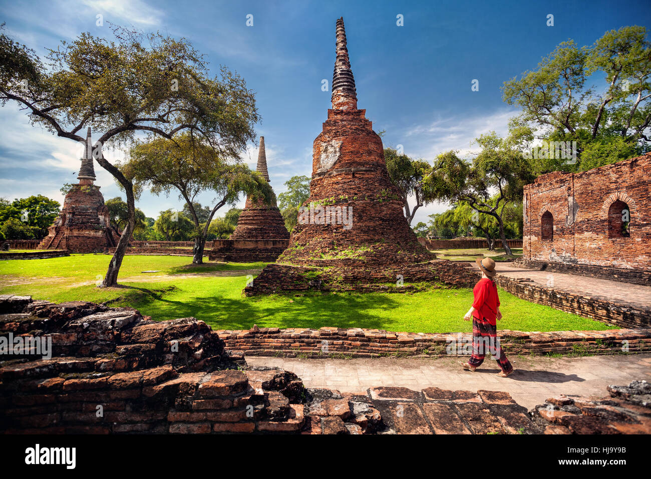 Ayutthaya hi-res stock photography and images - Alamy