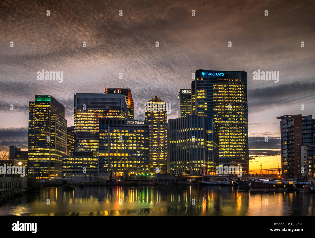 Canary Wharf Sunset, London Docklands, London, England, UK Stock Photo ...