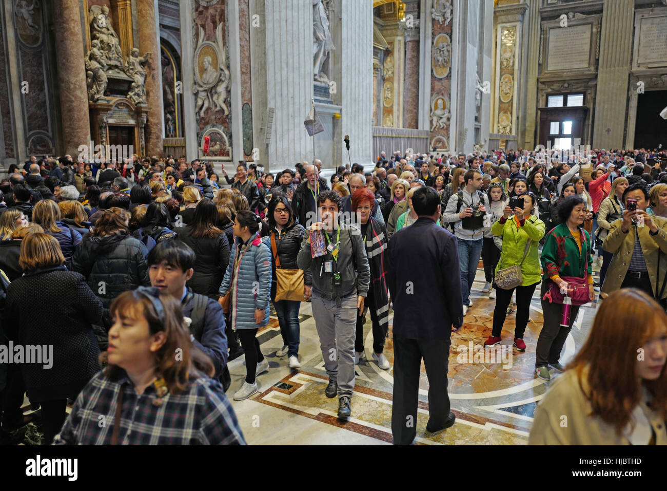 Inside the Vatican Church, St Peter’s basilica Stock Photo - Alamy