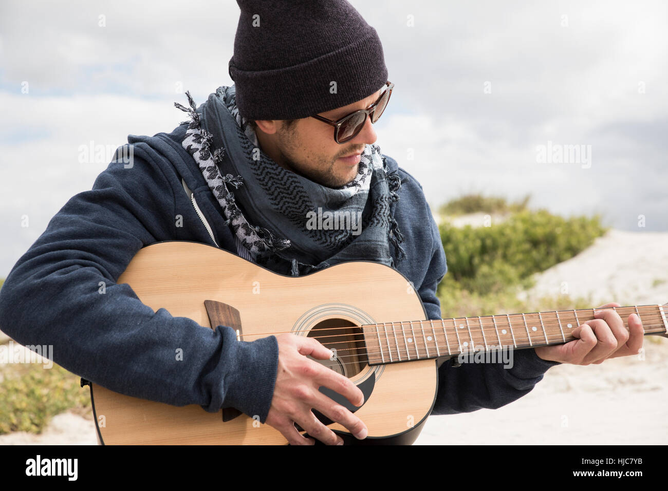 Guitarist wearing sunglasses hires stock photography and images Alamy