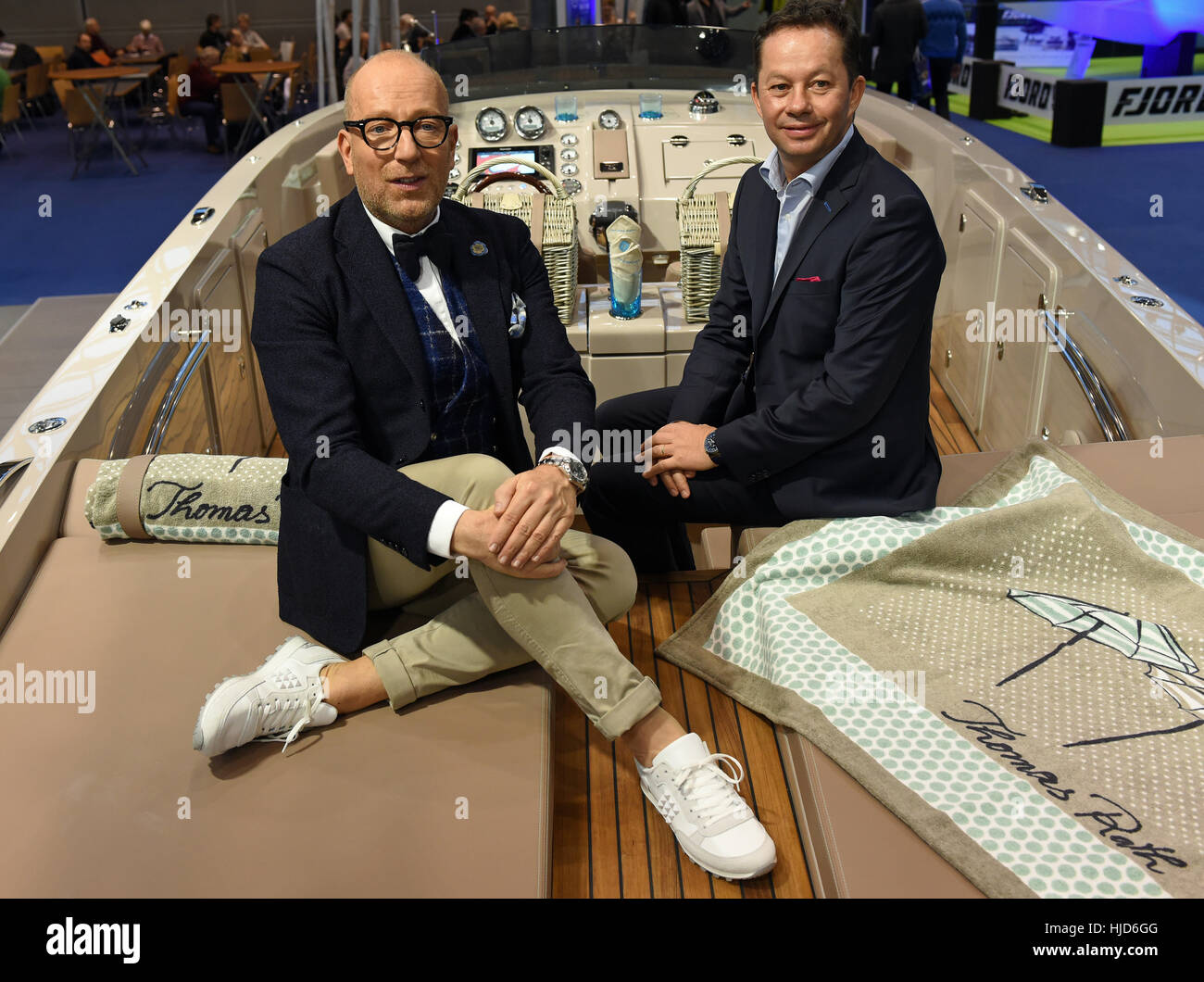 Duesseldorf, Germany. 23rd Jan, 2017. Thomas Rath (l) and Stefan ...