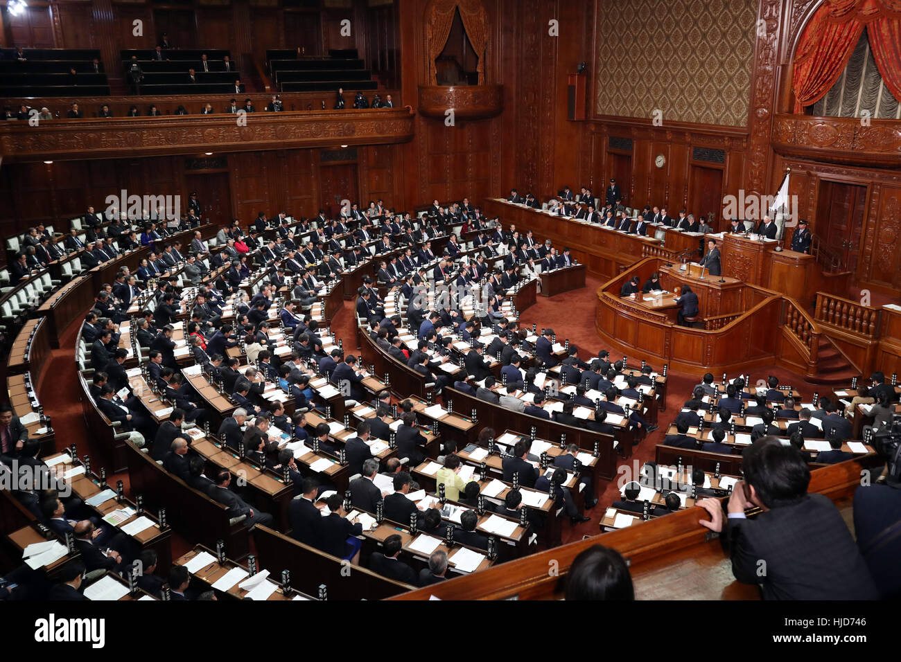 парламент в японии