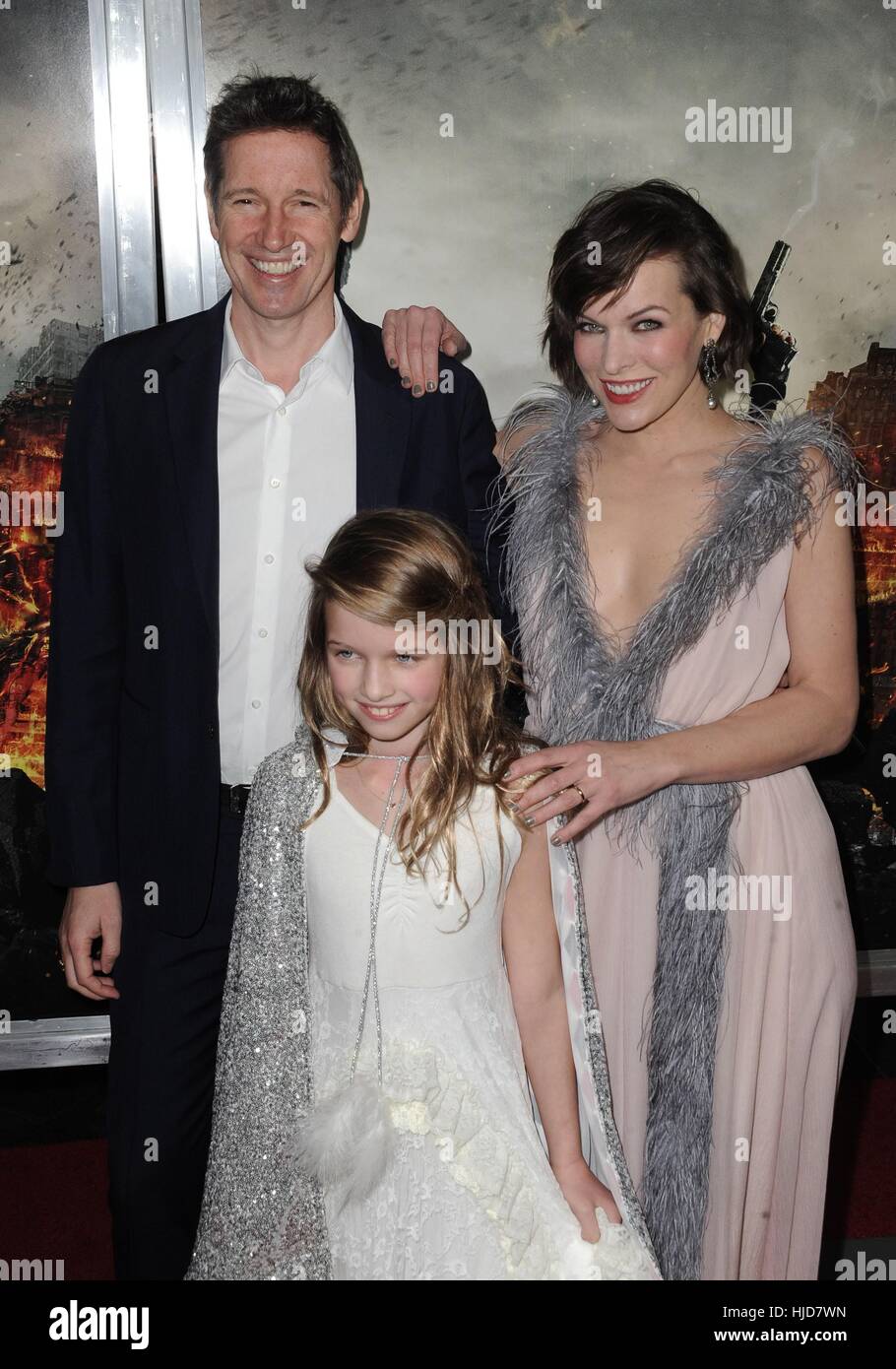 Los Angeles, USA. 23rd Jan, 2017. Milla Jovovich, Paul W.S.