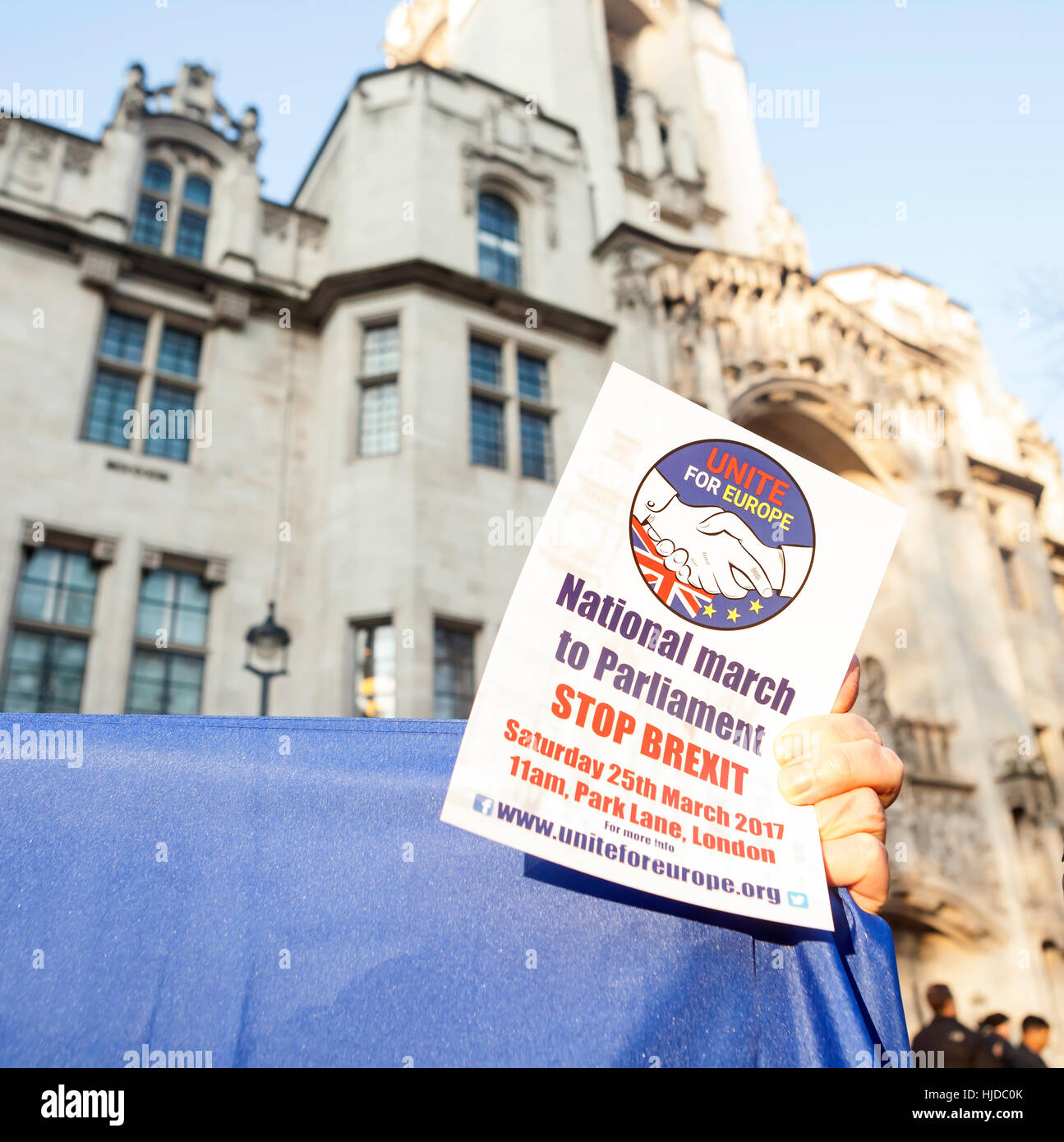 London, UK. 24th Jan, 2017. Verdict of the Supreme Court. The verdict of the Supreme Court was given today. Remain supporters were outside the court to celebrate. Credit: Jane Campbell/Alamy Live News Stock Photo