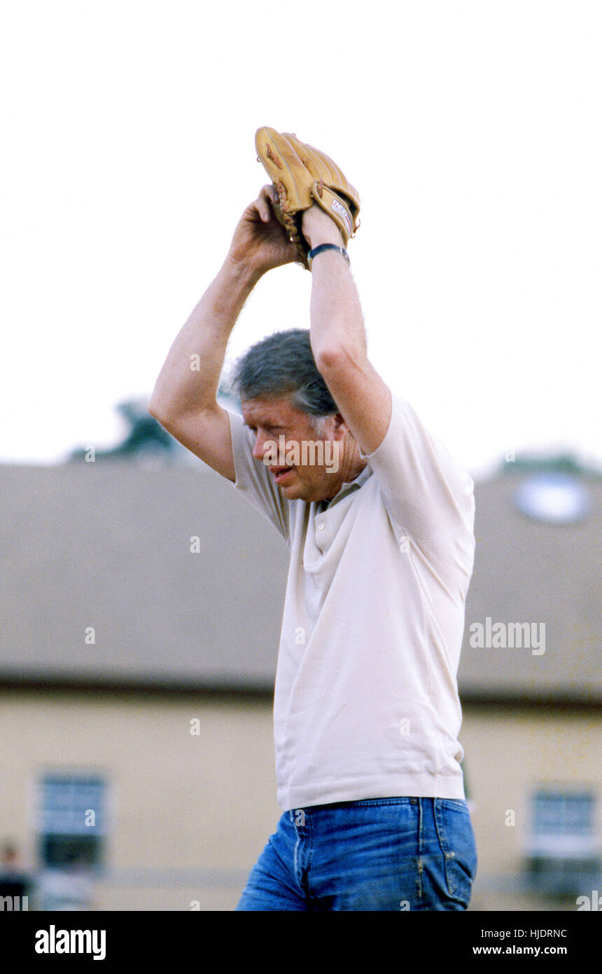 President Jimmy Carter plays softball 1976 - 1979 with off duty Secret ...