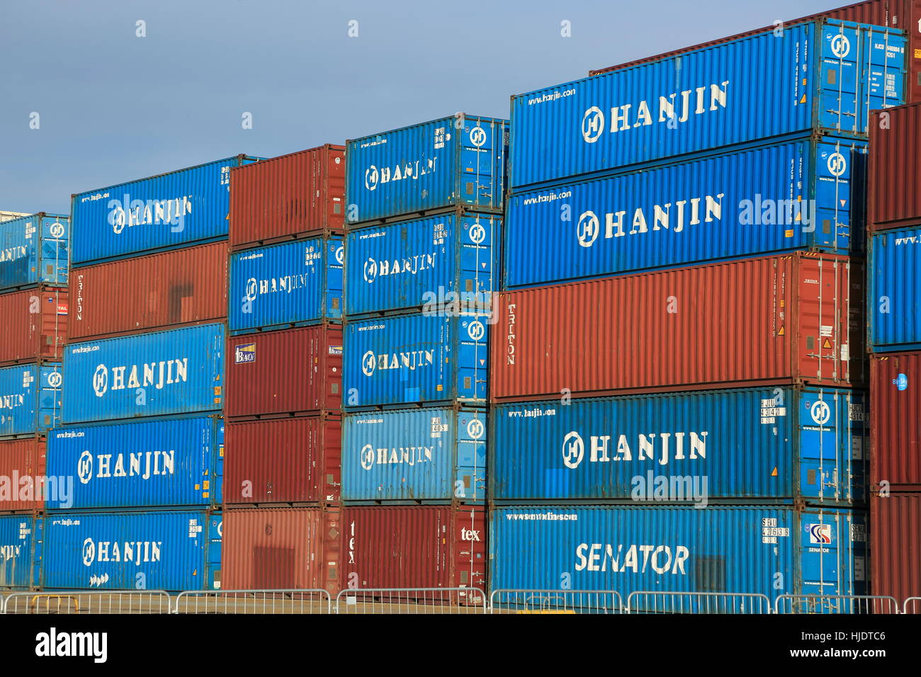Containers stacked high on dockside, Port of Felixstowe, Suffolk, England, UK following bankruptcy of Hanjin shipping company in 2016 Stock Photo