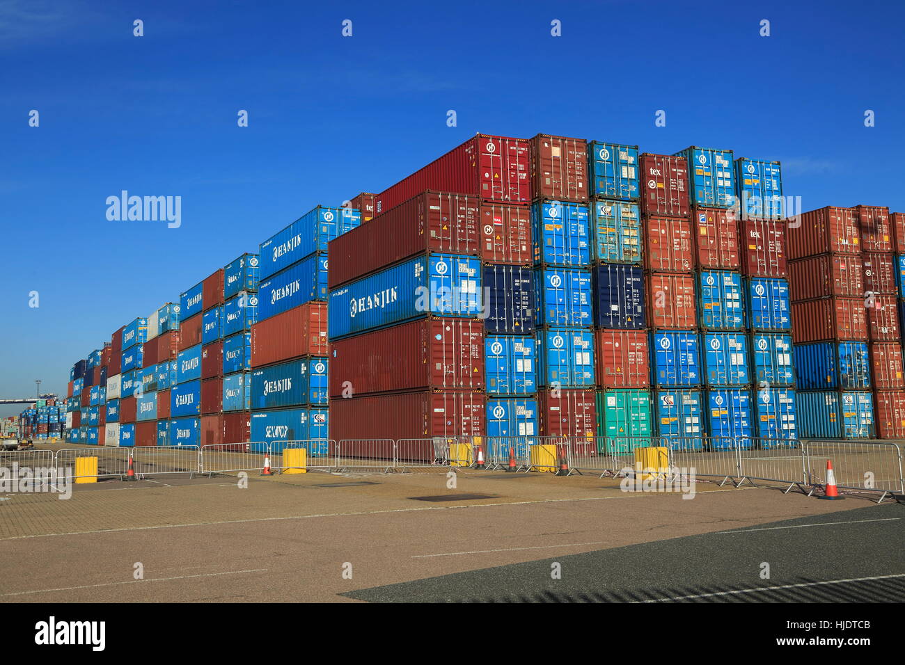 Containers stacked high on dockside, Port of Felixstowe, Suffolk, England, UK following bankruptcy of Hanjin shipping company in 2016 Stock Photo