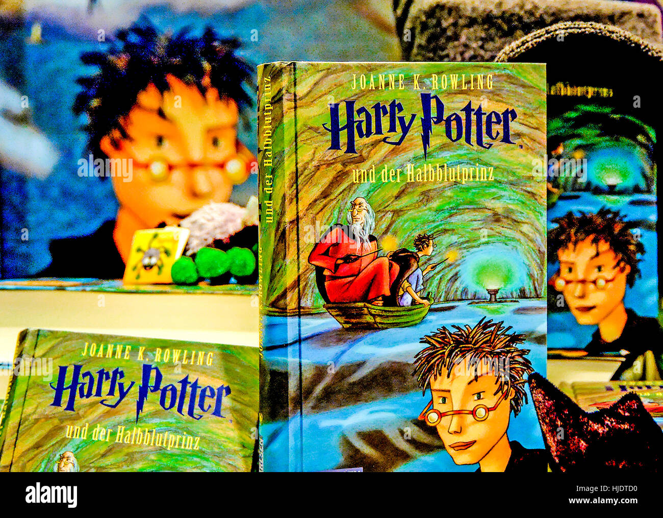 J. K. Rowling, Cover of the german edition of 'Harry Potter and the Half-Blood Prince' (H.P. und der Halbblutprinz) Stock Photo