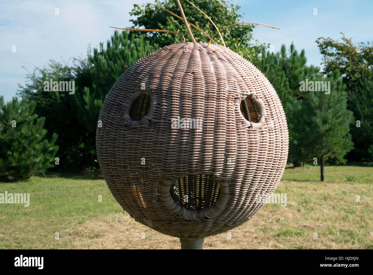 Wicker Face Bird Feeder Stock Photo 131842669 Alamy