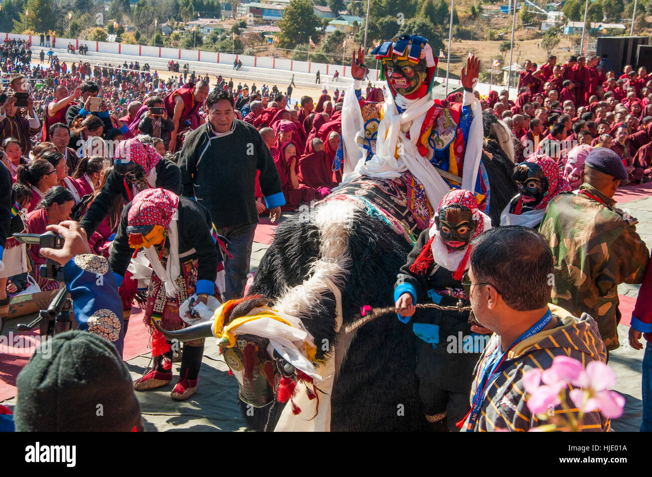 Dancers perform for the visiting 17th Karmapa Lama in Tawang near the Indo-Tibetan border, Arunachal Pradesh, northeast India Stock Photo