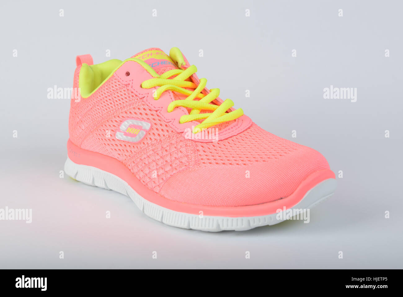 Skechers hi-res stock photography and images - Alamy