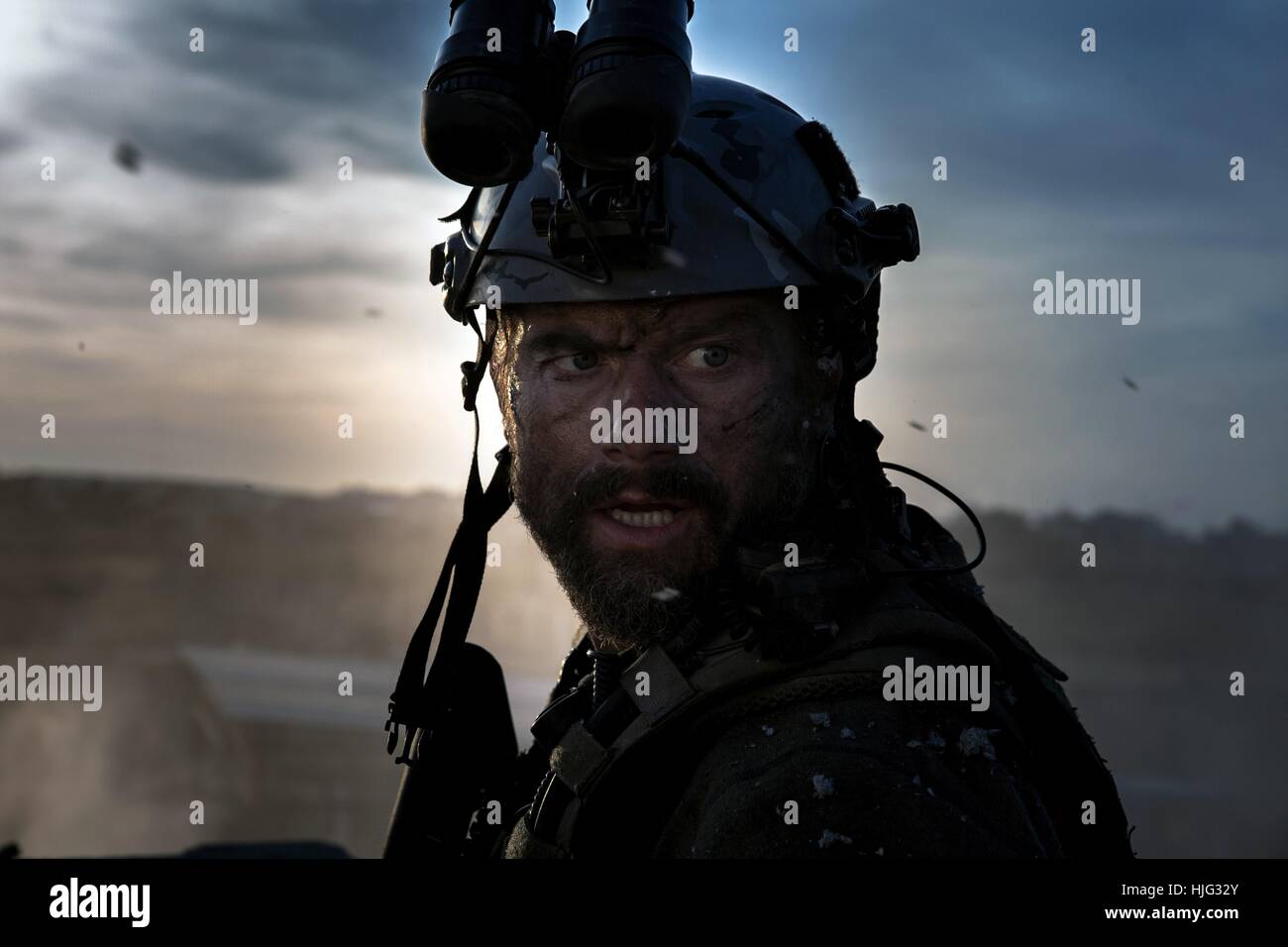 13 Hours The Secret Soldiers of Benghazi Year 2016 USA Director Michael Bay John Krasinski