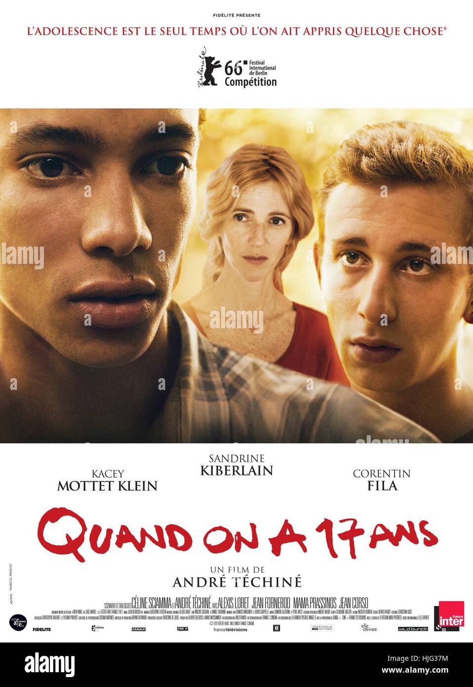 Quand on a 17 ans Being 17 Year : 2016 France Director : Andre Techine Kacey Mottet Klein, Corentin Fila, Sandrine Kiberlain Movie poster (fr) Stock Photo