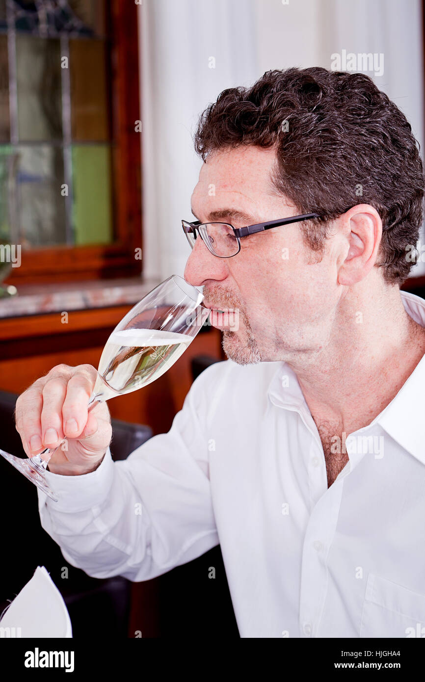 restaurant, adult, local, guest, food, dish, meal, supper, dinner, man ...