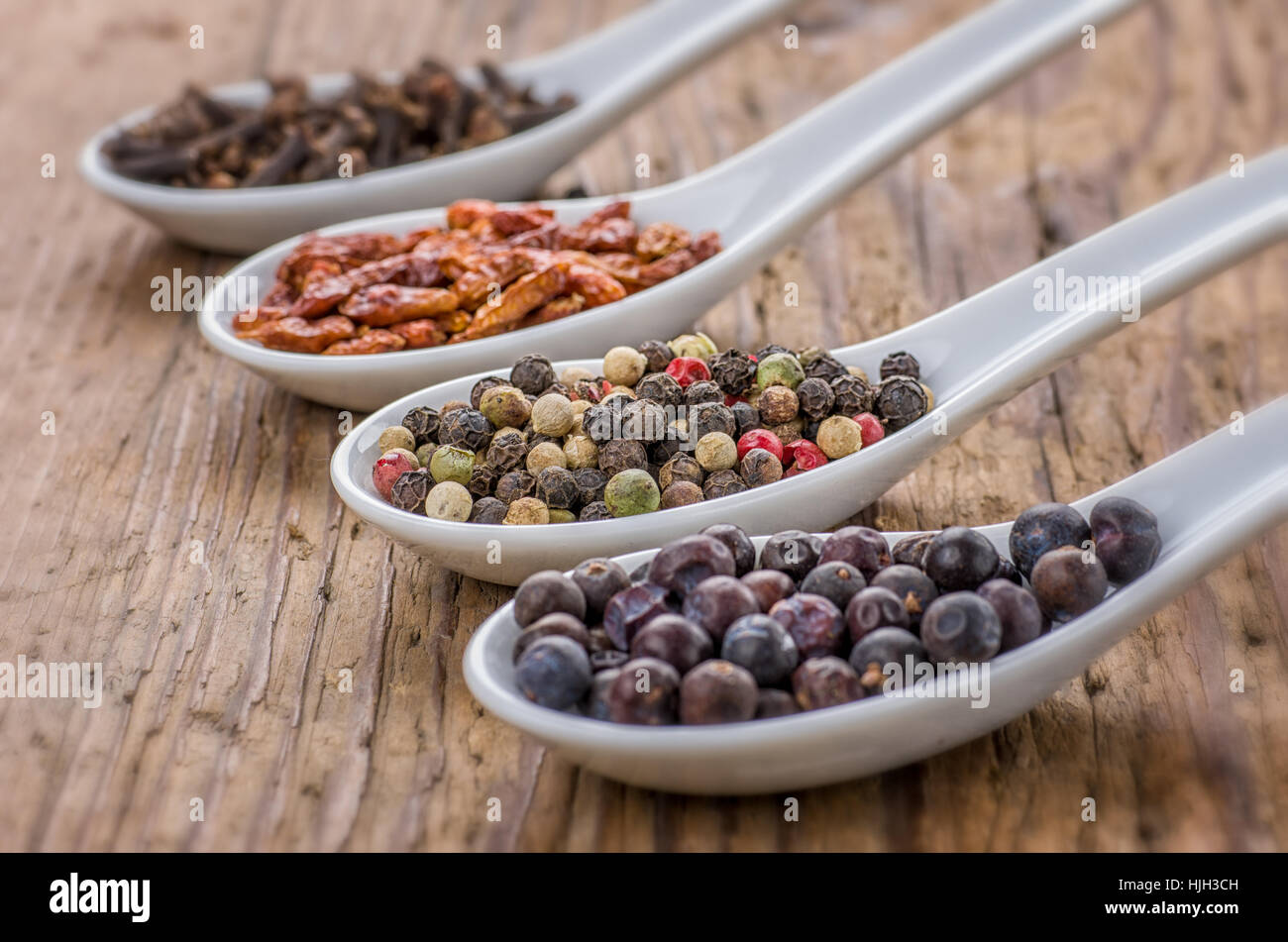 pepper, spice, spices, bowls, pinks, peel, juniper berries, chilli, chili, Stock Photo