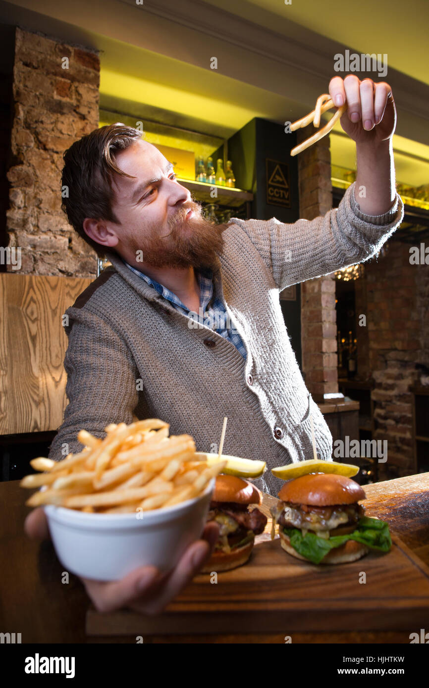 Pubs and restaurants could soon be fined for serving triplecooked