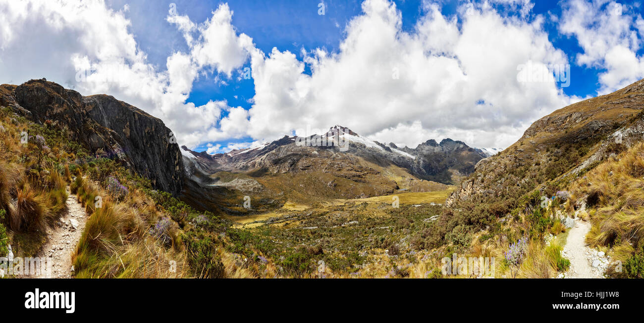 Yanapaccha Peru, Andes, Cordillera Blanca, Huascaran National Park, Nevado ...