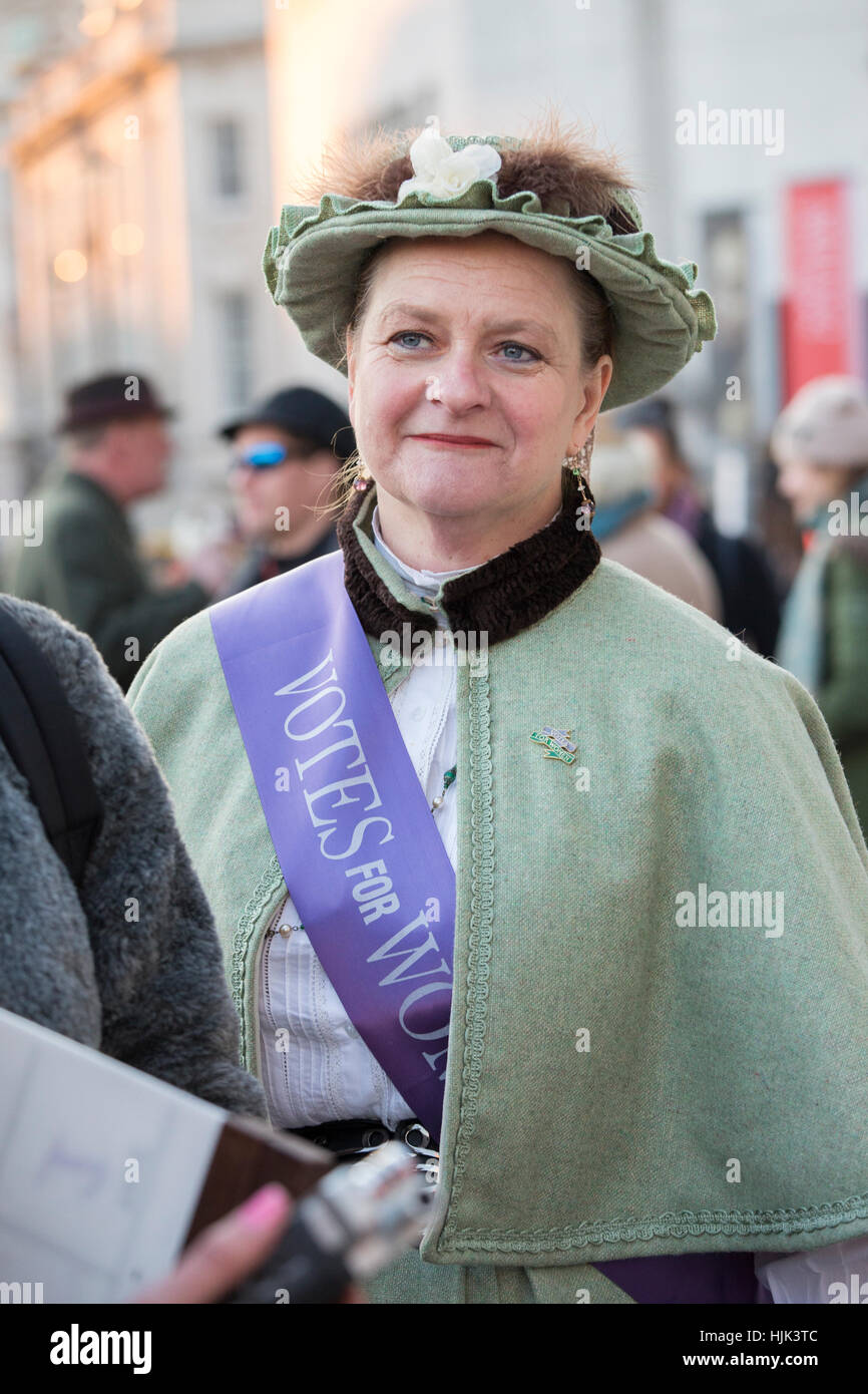Suffragette costume hi-res stock photography and images - Alamy