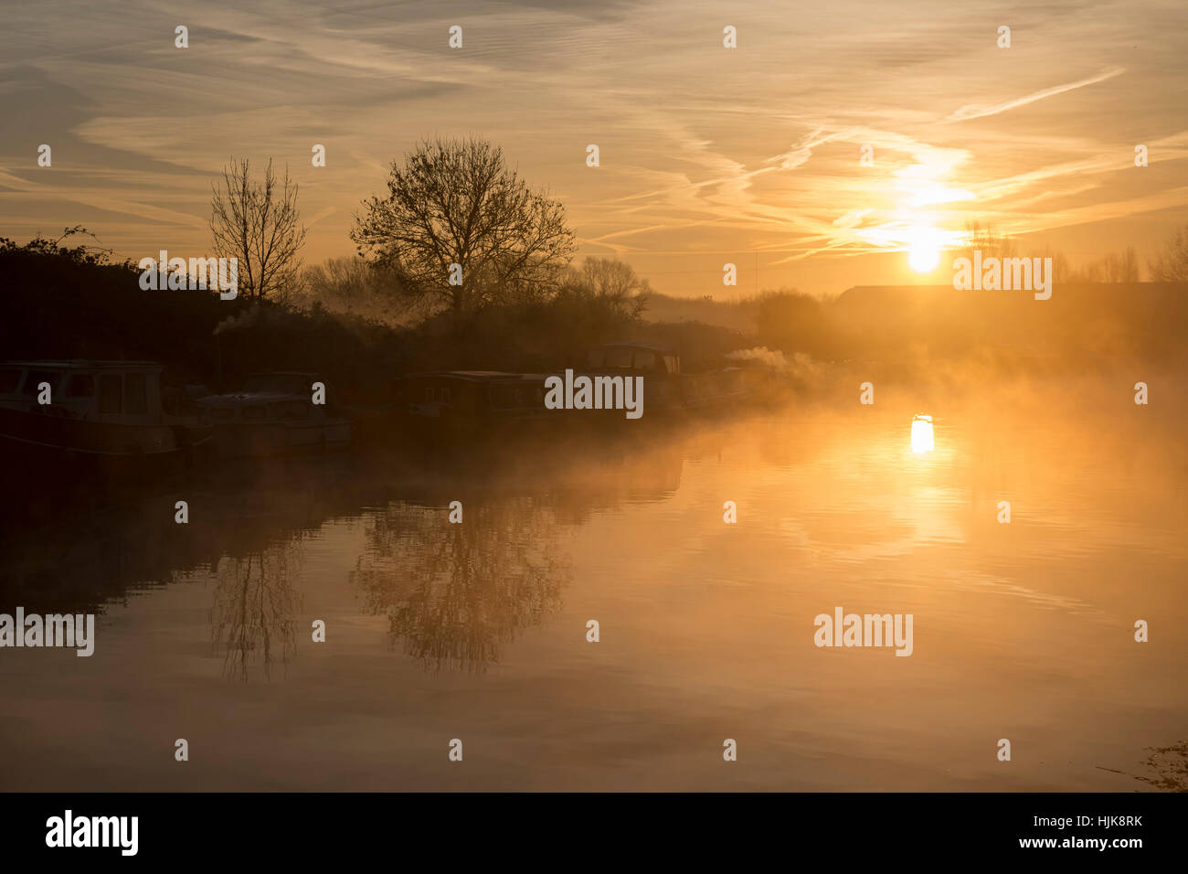 Sunrise over the River Lea, in Hackney, London Stock Photo