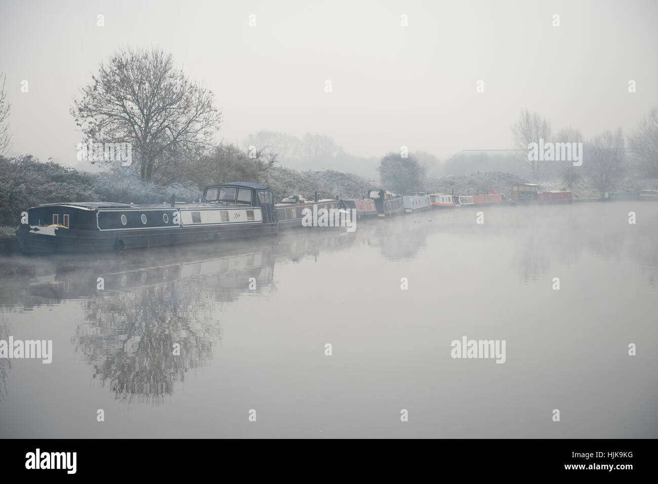 Dawn on the River Lea, in Hackney, London, on a cold winter morning Stock Photo