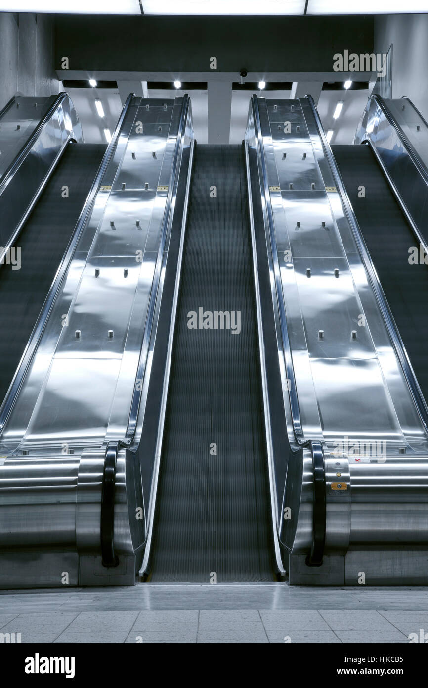 station, escalator, motion, postponement, moving, movement, elevator