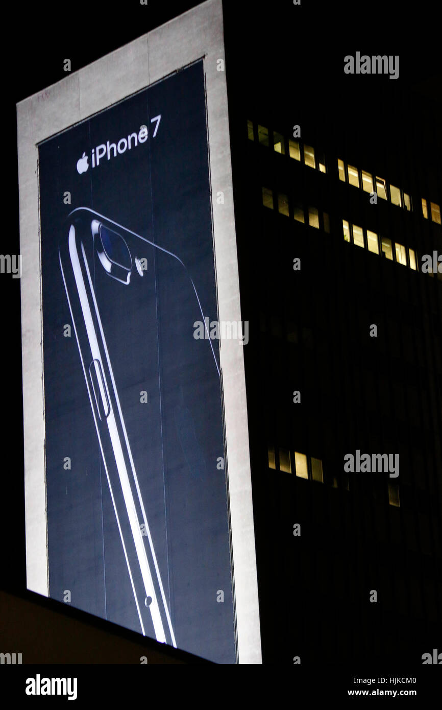 Werbung fuer das 'Apple IPhone 7', Berlin. Stock Photo