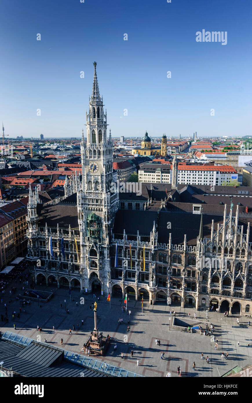 München, Munich: square Marienplatz, new city hall, Oberbayern, Upper Bavaria, Bayern, Bavaria, Germany Stock Photo
