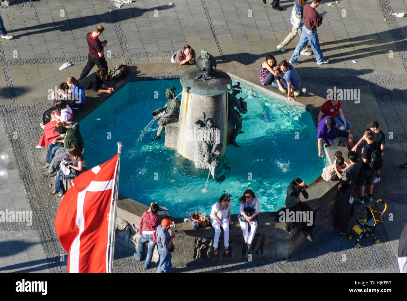 München, Munich: Marienplatz with fish fountain, Oberbayern, Upper Bavaria, Bayern, Bavaria, Germany Stock Photo