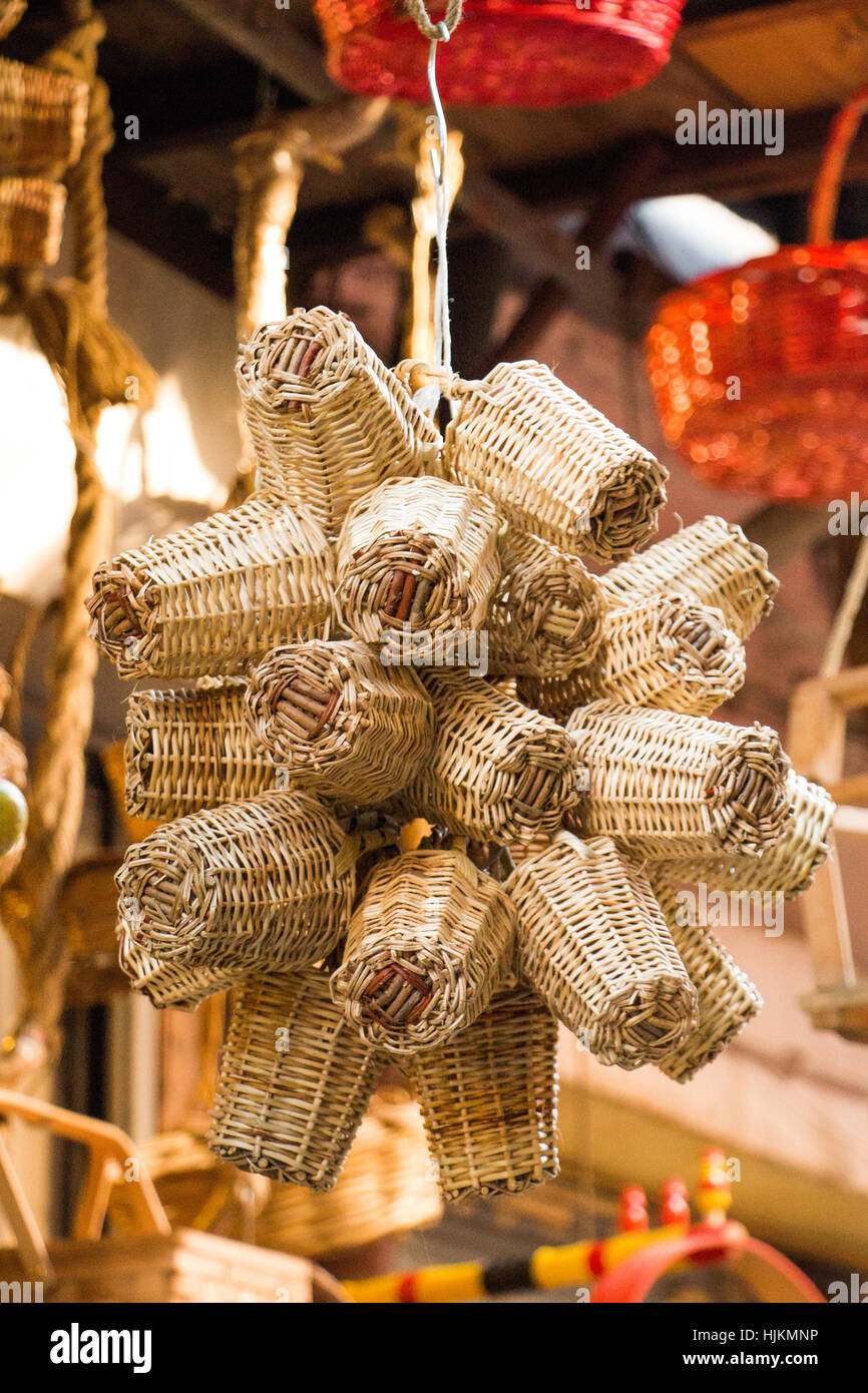 Empty wicker baskets are for sale in a market place Stock Photo - Alamy
