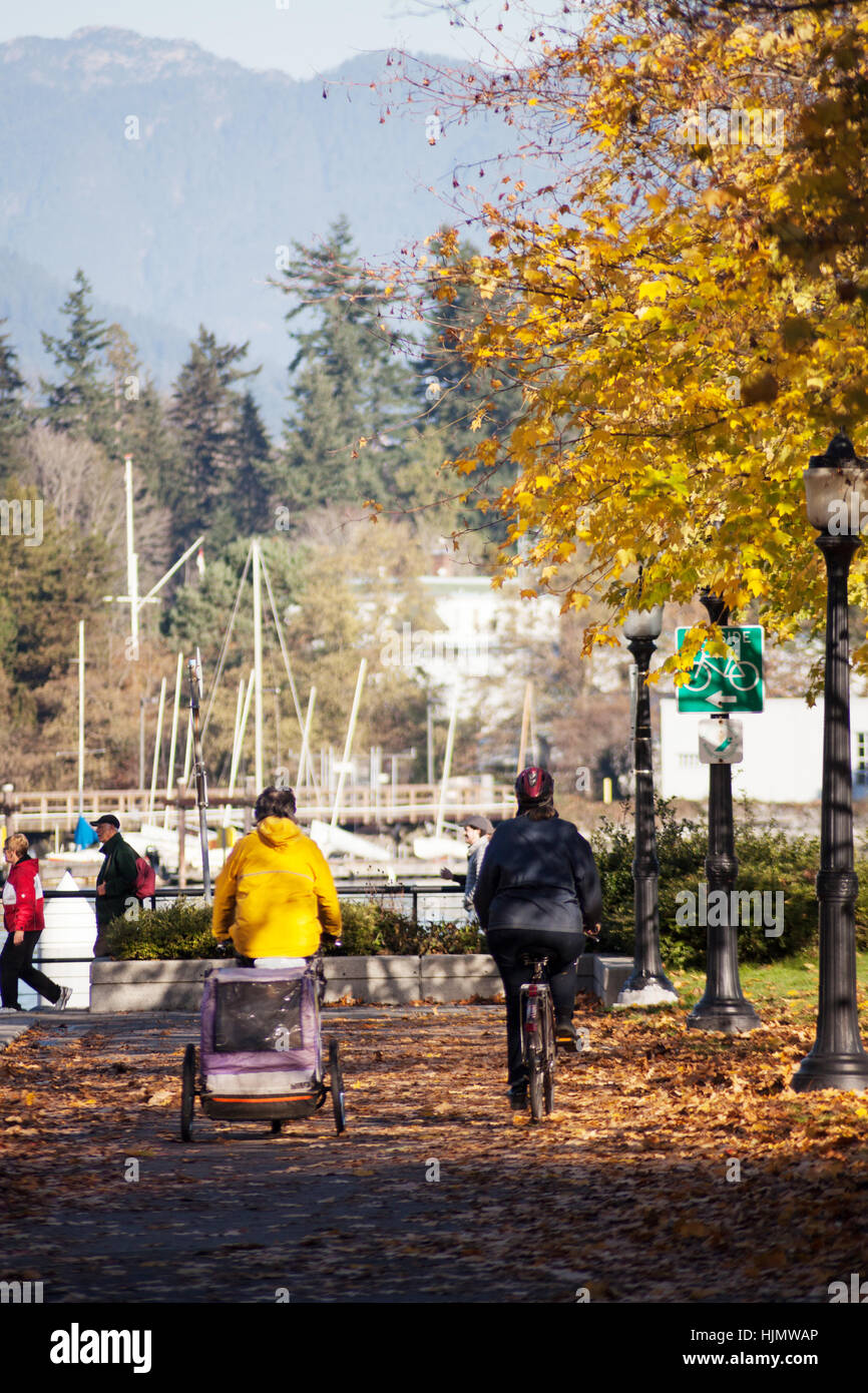 People exercising in downtown Vancouver.  Vancouver, BC. Canada Stock Photo