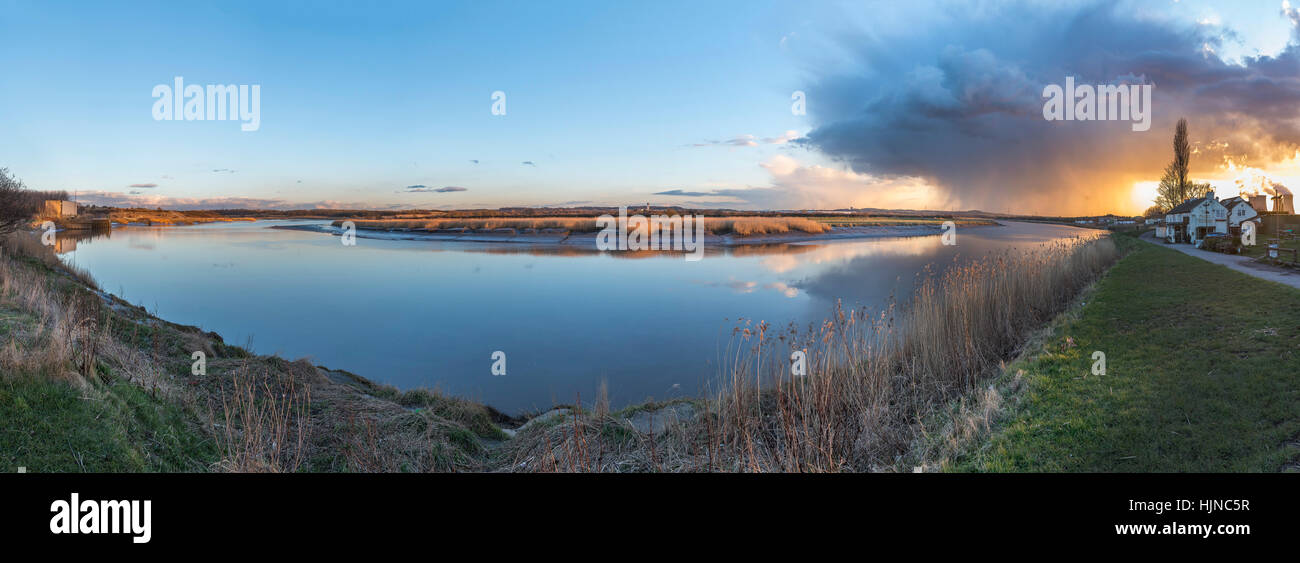 The river Mersey at Fiddlers Ferry tavern in Penketh Cheshire. Stock Photo