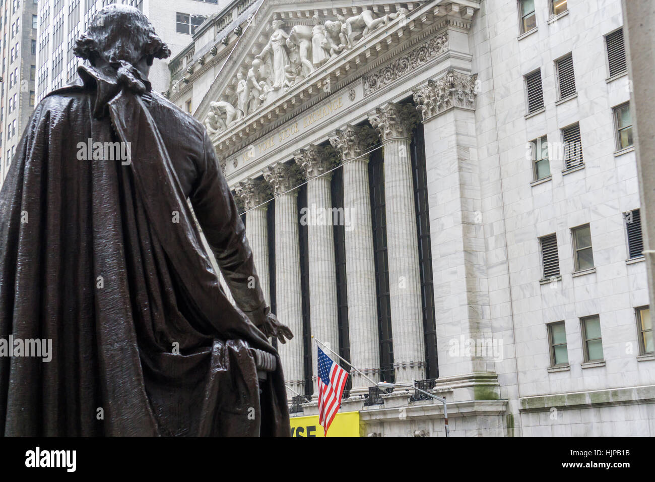 The statue of George Washington in front of Federal Hall waves at the ...